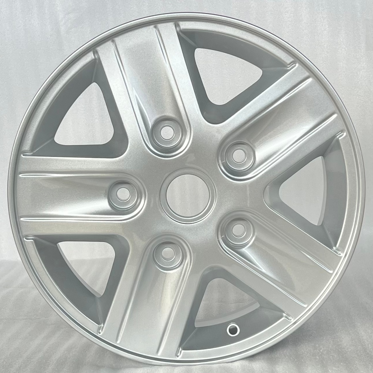 13420628019237020 Replica Alloy Wheels 16" HL5674 OEM Style | Holywheel - OEM Replica Alloy Wheel